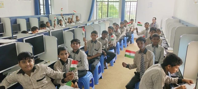 whatsapp image 2025 08 15 at 9.10.49 am (1)